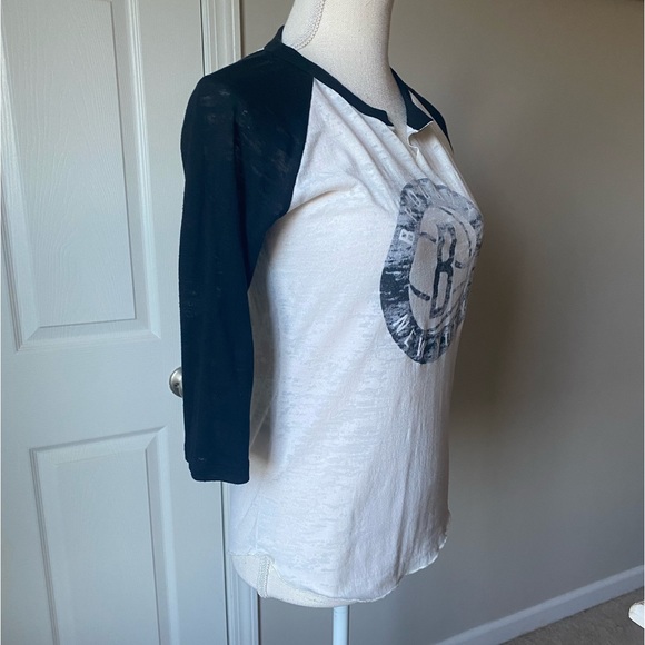 Majestic Threads | Women’s | Brooklyn Basketball Mid Sleeve Baseball T- Shirt - Picture 8 of 13